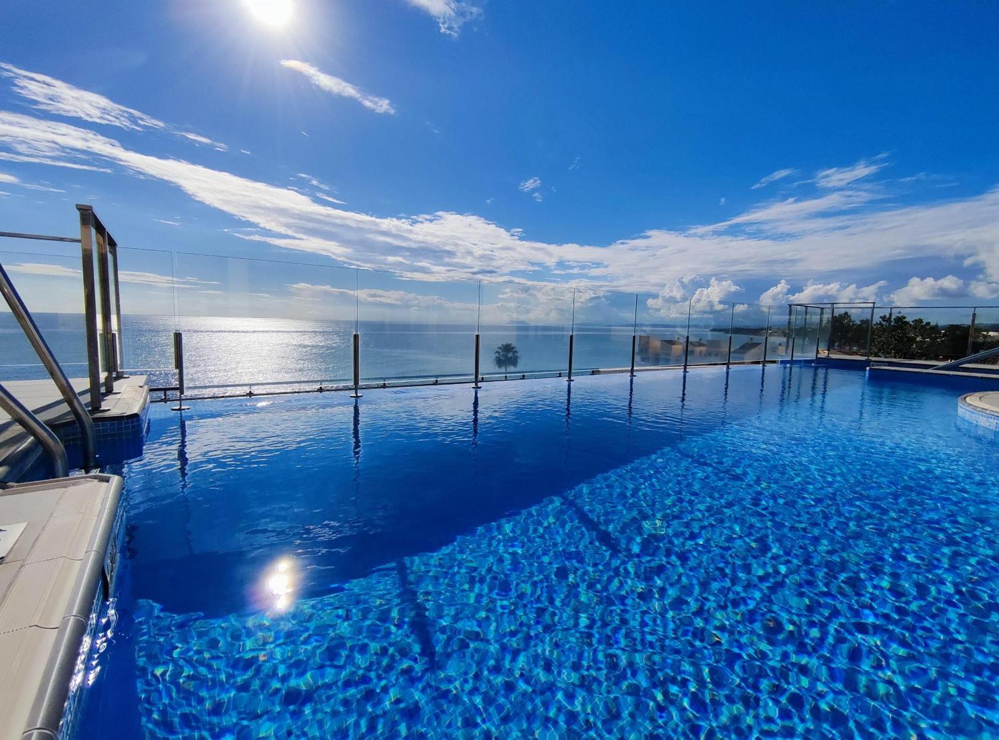 Apartmán Luxury Duplex Infinity Pool Ehhouse Estepona Exteriér fotografie
